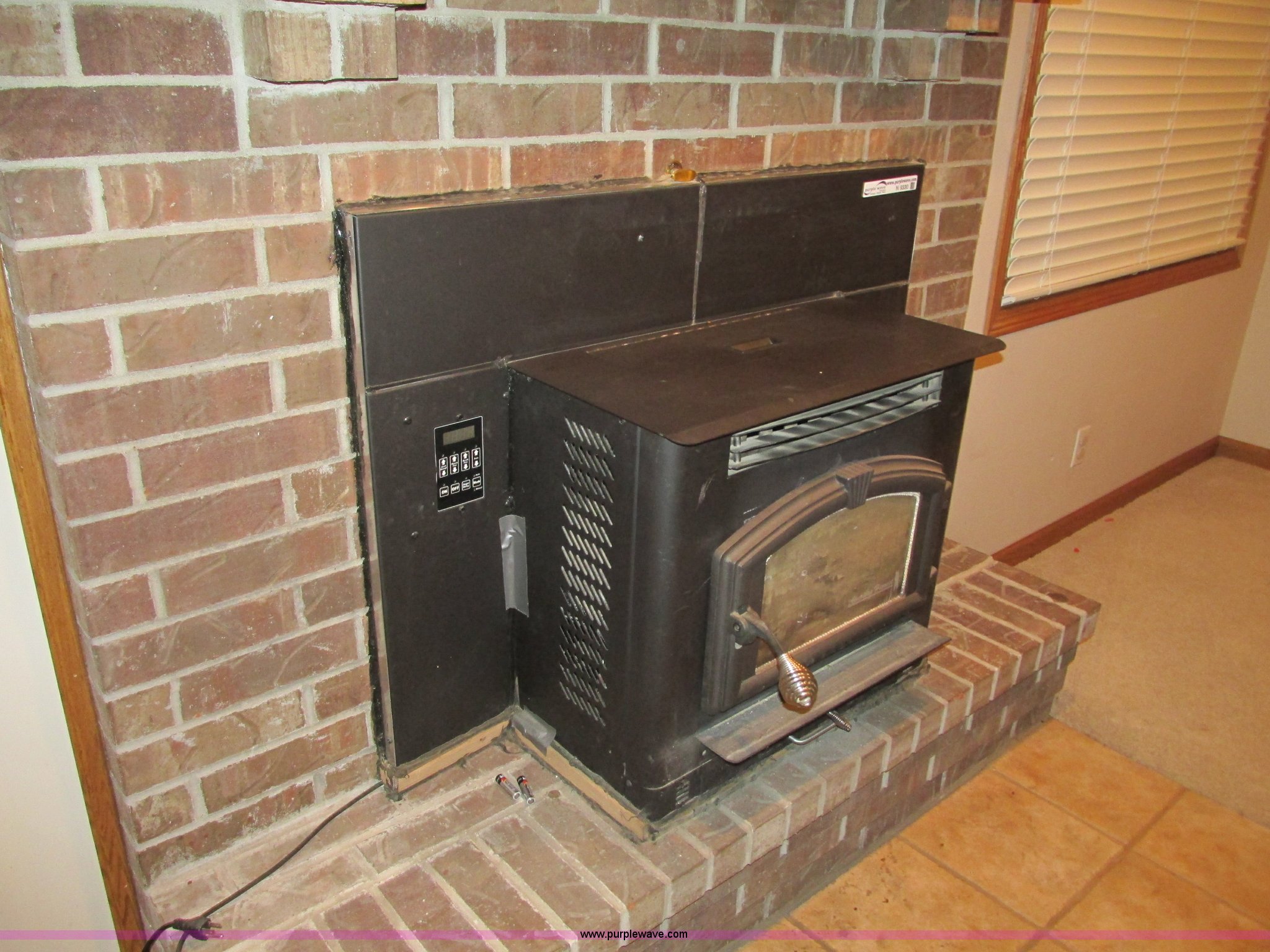 American Harvest pellet/corn stove in Warrensburg, MO | Item N9330 sold