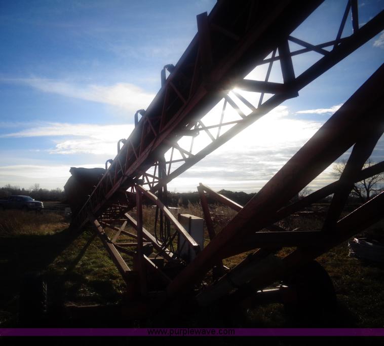 image for item AL9246 Superior elevator