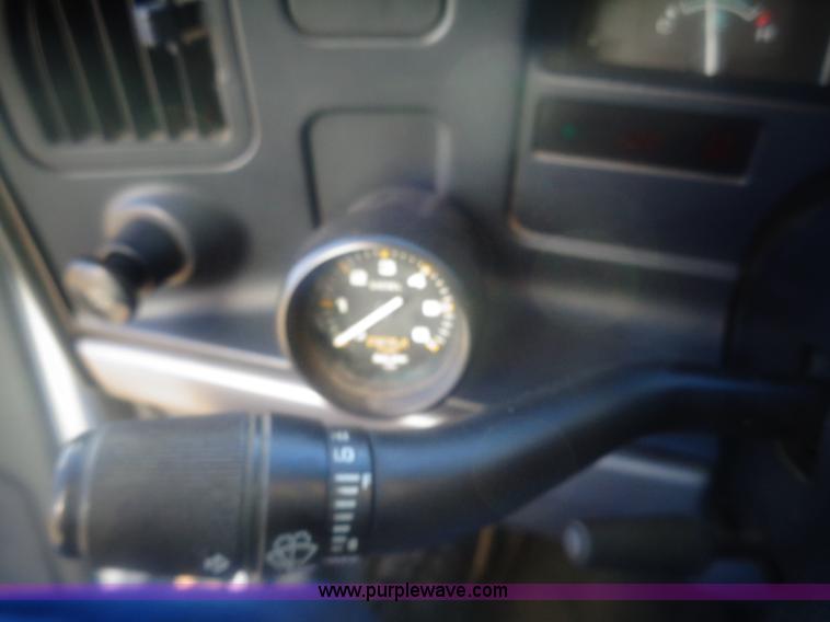 image for item AL9247 1993 Ford Econoline E350 ambulance