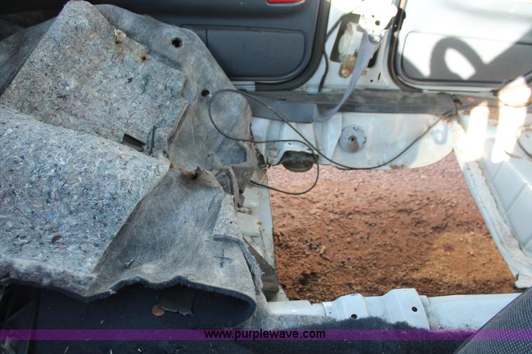 image for item AO9420 2000 Ford Crown Victoria Police Interceptor