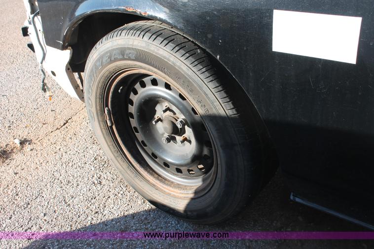 image for item AO9420 2000 Ford Crown Victoria Police Interceptor