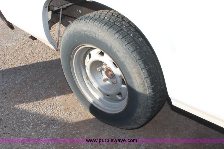 image for item AO9421 1998 Chevrolet S10 pickup truck