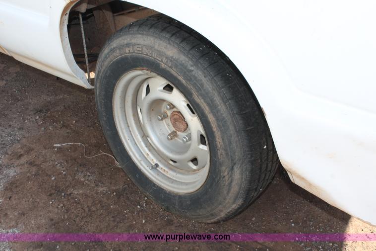 image for item AO9421 1998 Chevrolet S10 pickup truck