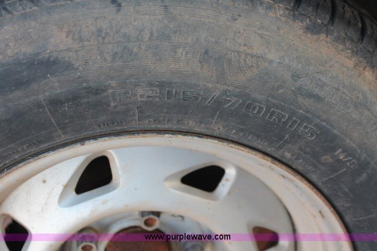 image for item AO9421 1998 Chevrolet S10 pickup truck