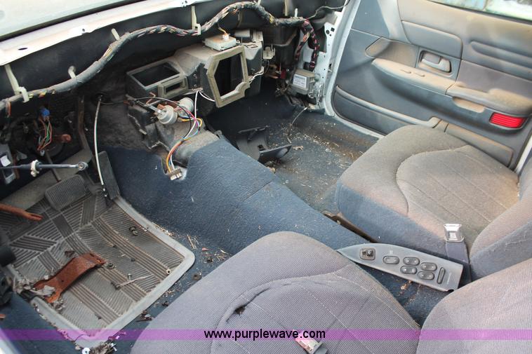 image for item AO9422 2000 Ford Crown Victoria Police Interceptor