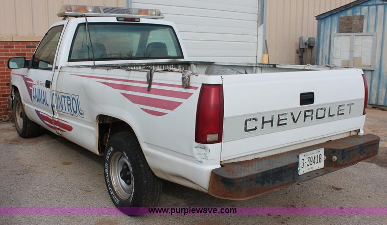 image for item AO9423 1995 Chevrolet Cheyenne 1500 pickup truck