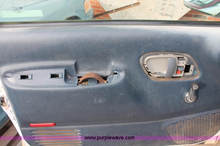 image for item AO9423 1995 Chevrolet Cheyenne 1500 pickup truck