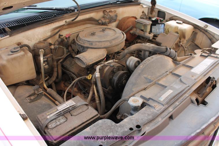 image for item AO9423 1995 Chevrolet Cheyenne 1500 pickup truck