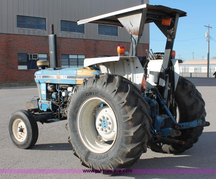 image for item AO9425 1990 Ford 6610 Series II tractor