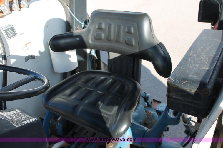 image for item AO9425 1990 Ford 6610 Series II tractor