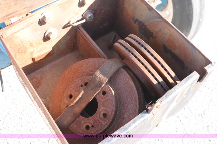 image for item AO9425 1990 Ford 6610 Series II tractor