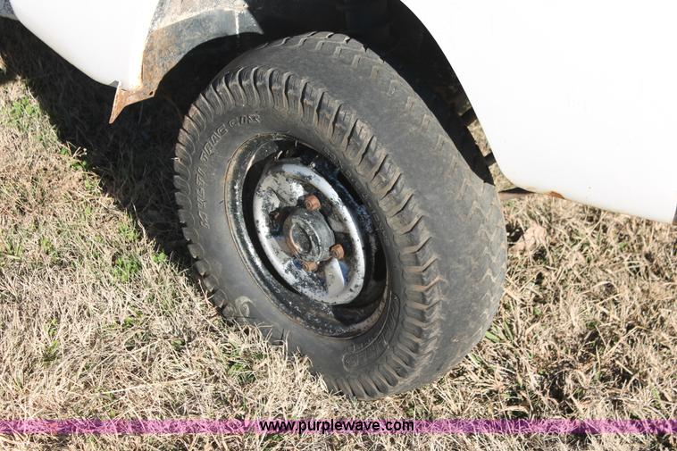 image for item AO9426 1991 Suzuki mini truck