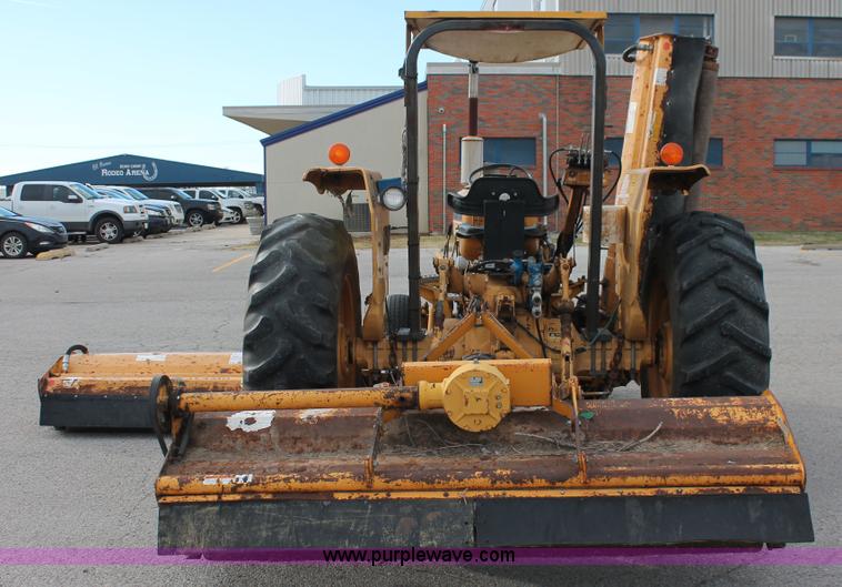 image for item AO9428 1988 Ford New Holland 6610 Tiger Special tractor