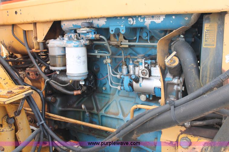 image for item AO9428 1988 Ford New Holland 6610 Tiger Special tractor