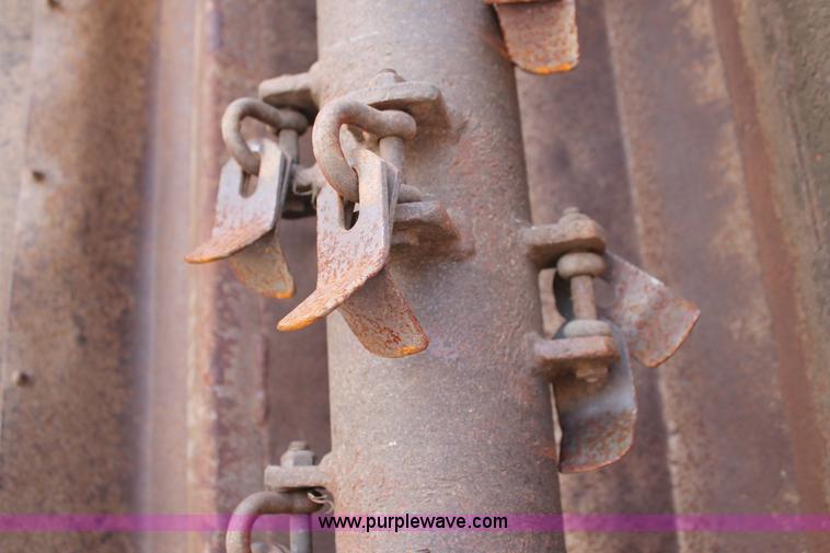 image for item AO9428 1988 Ford New Holland 6610 Tiger Special tractor