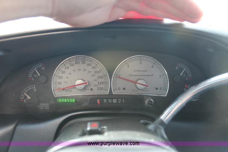 image for item AO9434 2002 Ford F150 Harley-Davidson SuperCrew pickup truck