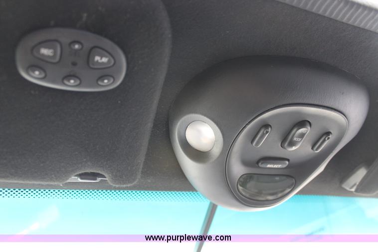 image for item AO9434 2002 Ford F150 Harley-Davidson SuperCrew pickup truck