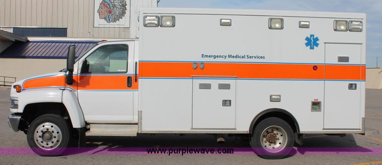 image for item AO9435 2008 Chevrolet C4500 ambulance
