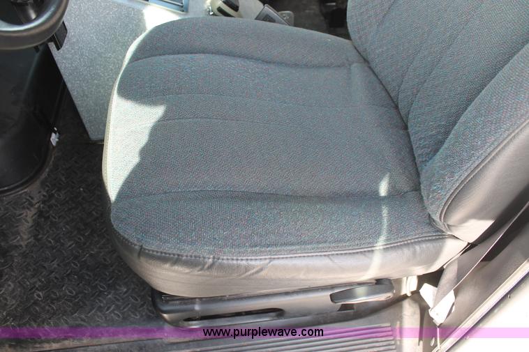 image for item AO9435 2008 Chevrolet C4500 ambulance