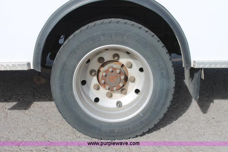 image for item AO9435 2008 Chevrolet C4500 ambulance