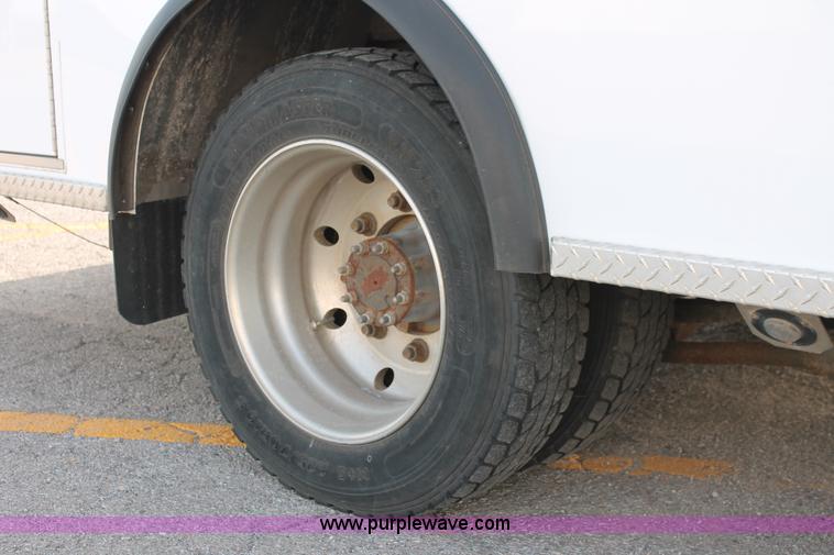 image for item AO9435 2008 Chevrolet C4500 ambulance