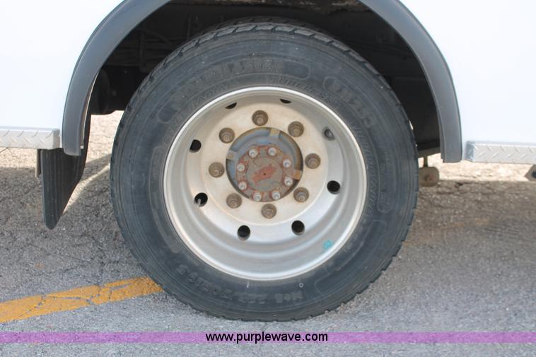 image for item AO9435 2008 Chevrolet C4500 ambulance