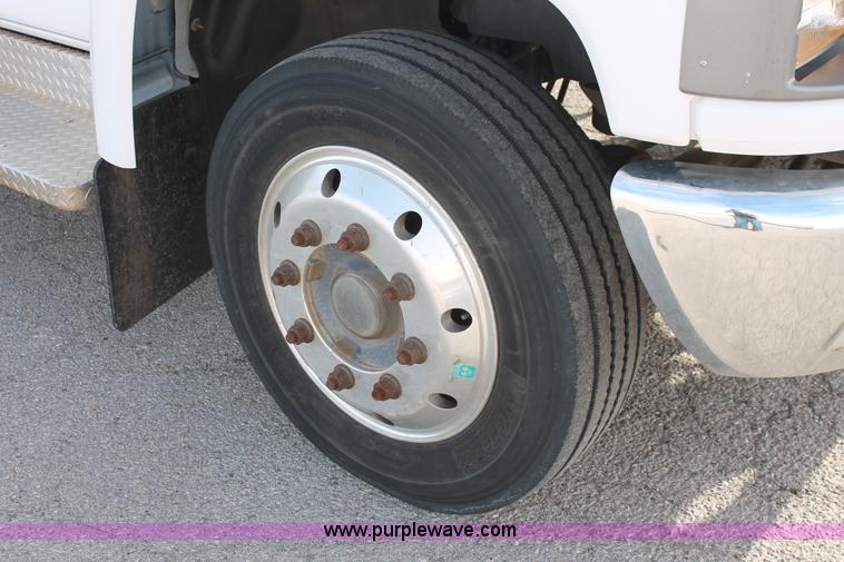 image for item AO9435 2008 Chevrolet C4500 ambulance