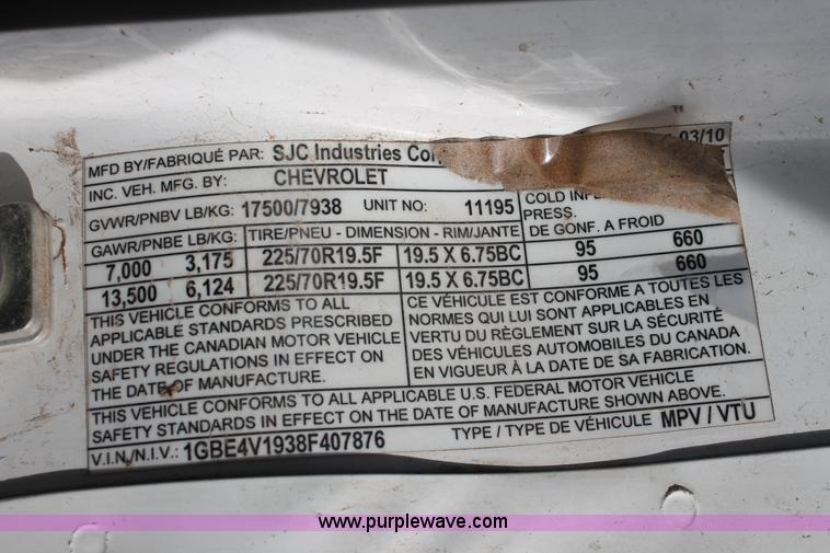 image for item AO9435 2008 Chevrolet C4500 ambulance