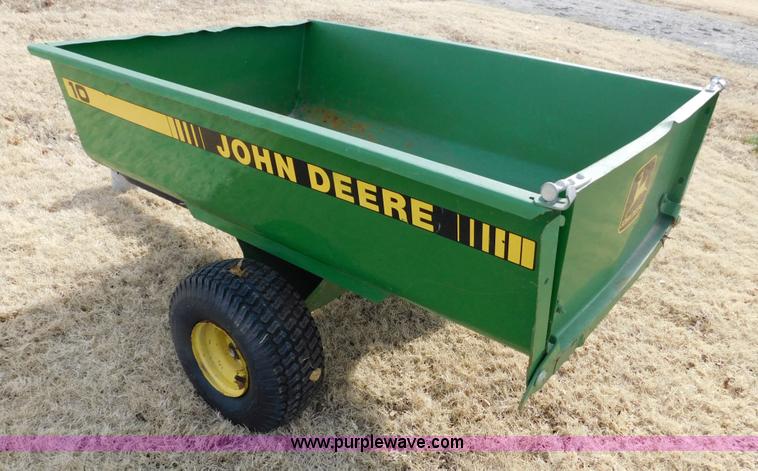 image for item AO9990 John Deere 10 cart