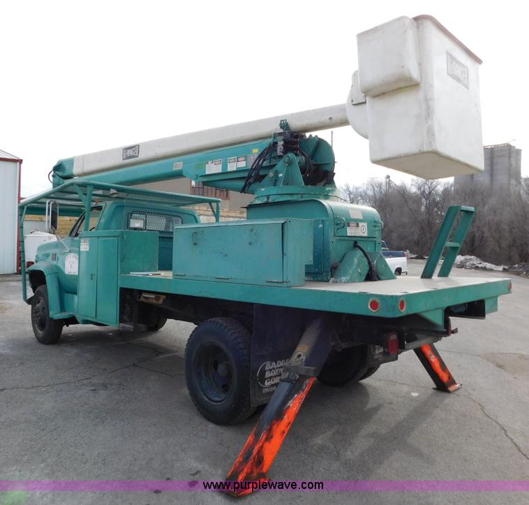 image for item AW9296 1976 Chevrolet C60 bucket truck