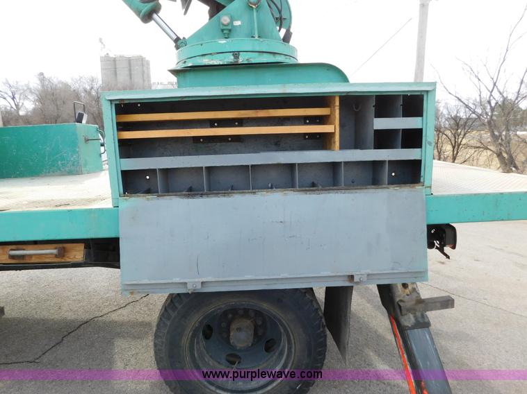 image for item AW9296 1976 Chevrolet C60 bucket truck