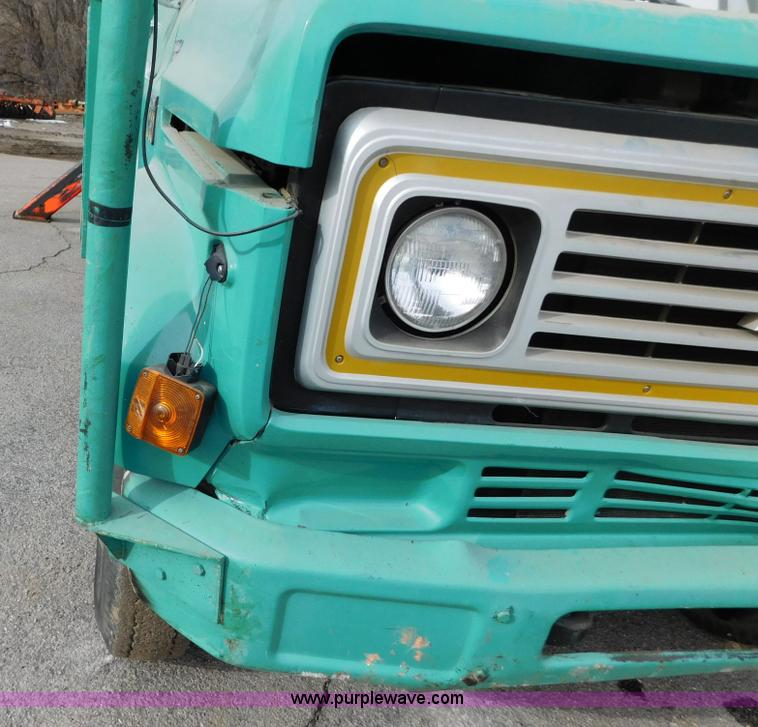 image for item AW9296 1976 Chevrolet C60 bucket truck