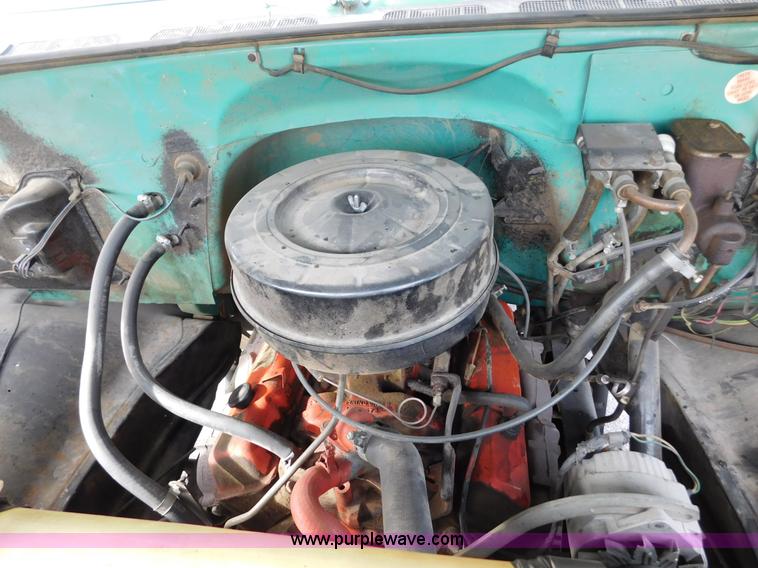 image for item AW9296 1976 Chevrolet C60 bucket truck