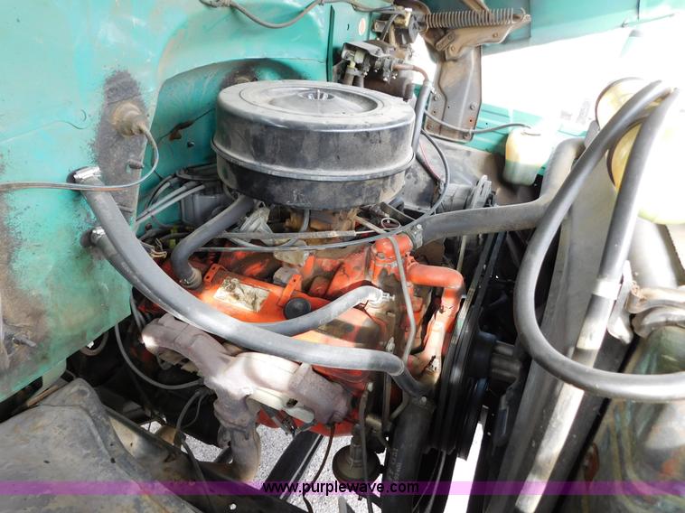 image for item AW9296 1976 Chevrolet C60 bucket truck