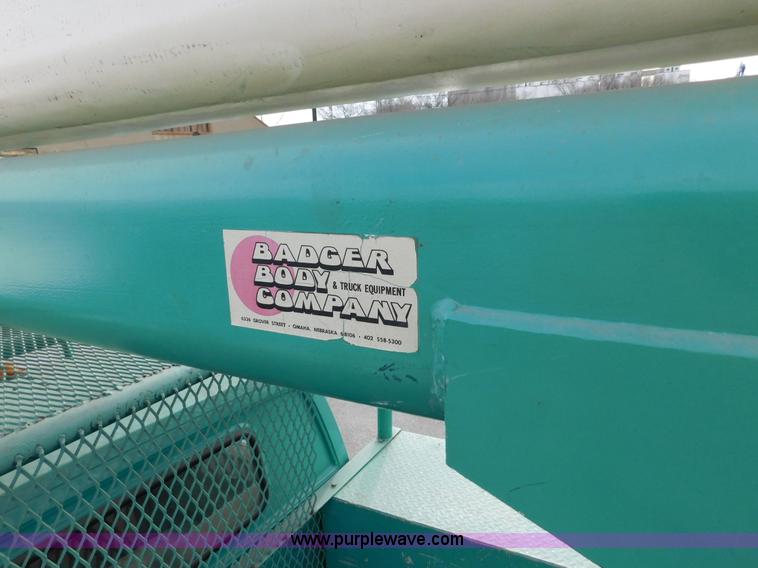 image for item AW9296 1976 Chevrolet C60 bucket truck