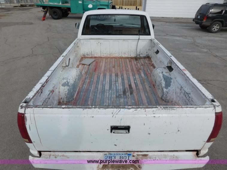 image for item AW9297 1989 Chevrolet Scottsdale 1500 pickup truck