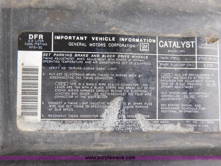 image for item AW9297 1989 Chevrolet Scottsdale 1500 pickup truck