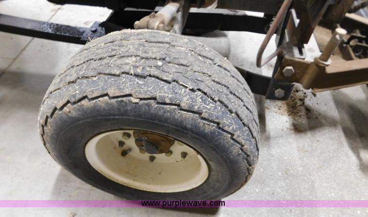 image for item AW9298 1981 Allis Chalmers 5020 tractor