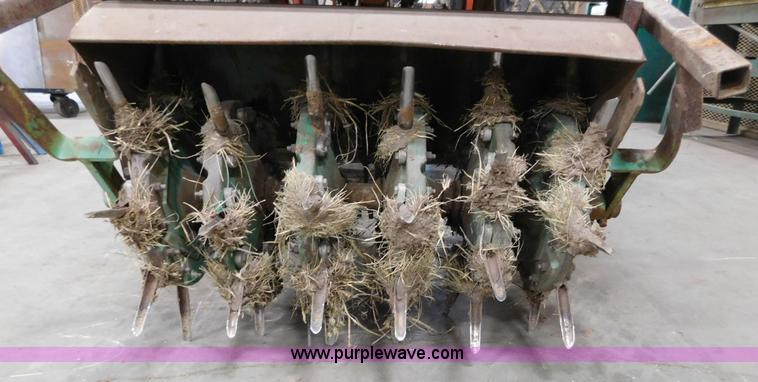 image for item AW9298 1981 Allis Chalmers 5020 tractor