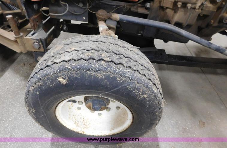 image for item AW9298 1981 Allis Chalmers 5020 tractor