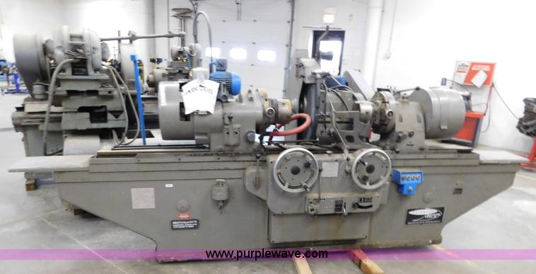 image for item AW9301 Berco RTM260A crank shaft grinder