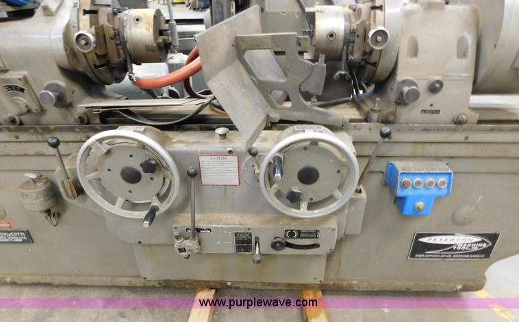 image for item AW9301 Berco RTM260A crank shaft grinder