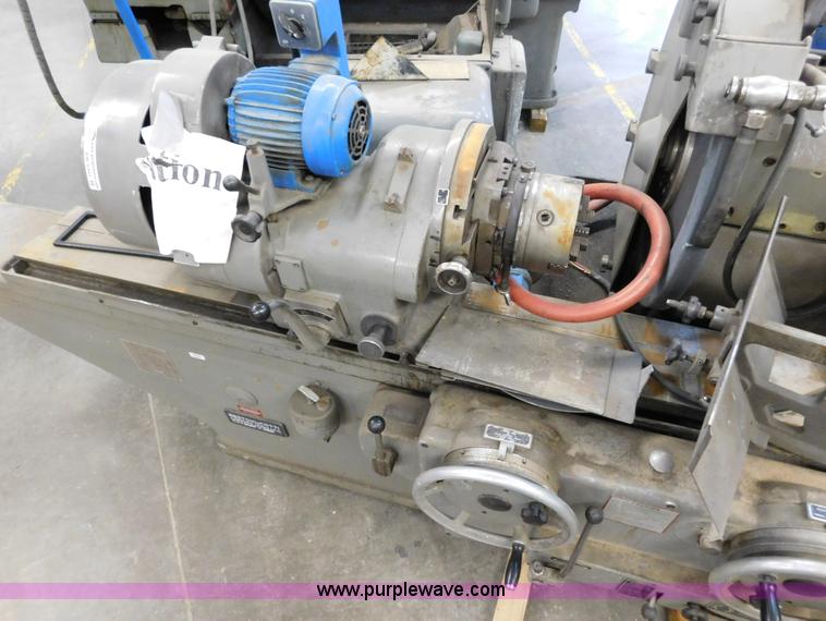 image for item AW9301 Berco RTM260A crank shaft grinder