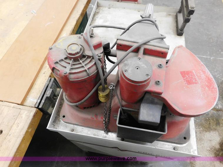 image for item AW9303 Sunnen CRG750 rod/cap grinder