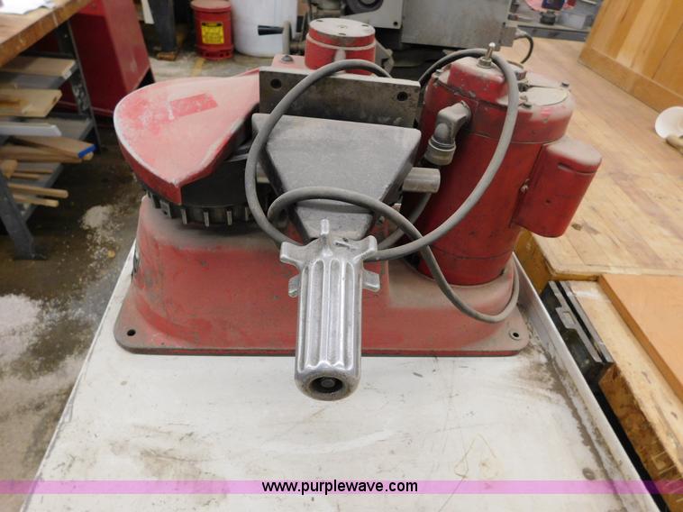 image for item AW9303 Sunnen CRG750 rod/cap grinder