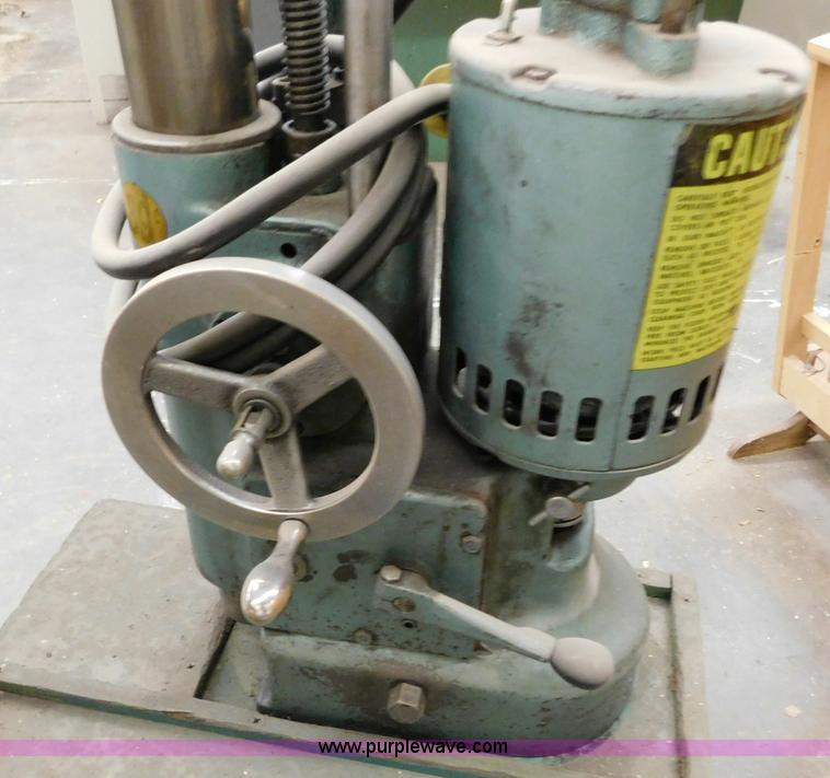 image for item AW9306 WVR boring bar