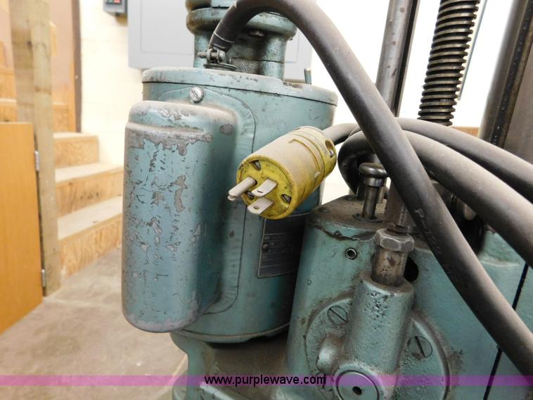 image for item AW9306 WVR boring bar