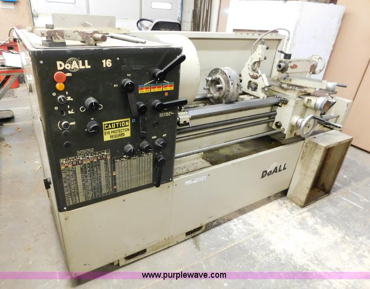 image for item AW9310 Doall Doall16 engine lathe