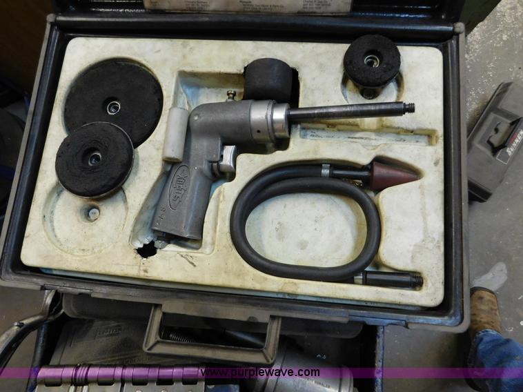 image for item AW9312 Assorted tools