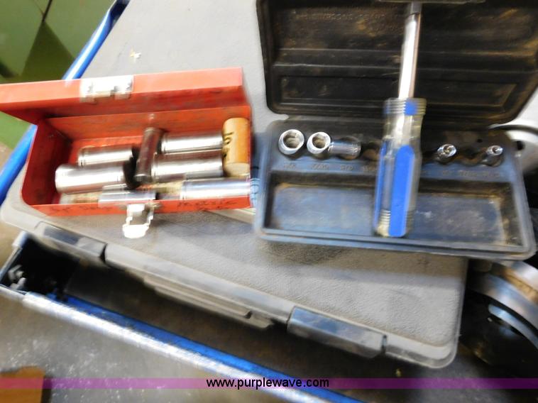 image for item AW9312 Assorted tools